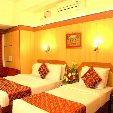 Hotel Swagath Bengaluru Zewnętrze zdjęcie