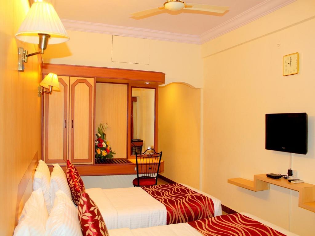 Hotel Swagath Bengaluru Zewnętrze zdjęcie