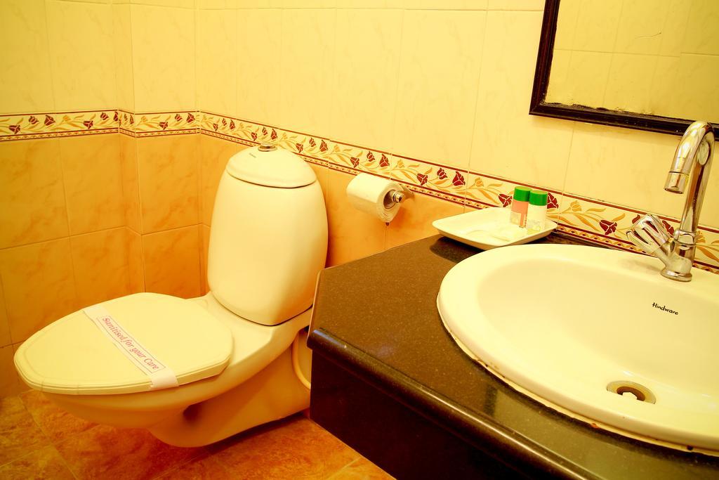 Hotel Swagath Bengaluru Zewnętrze zdjęcie